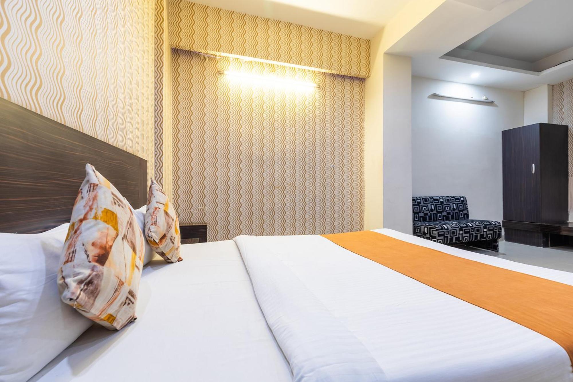 OYO 27611 Hotel Shree Regency Bhopal Buitenkant foto