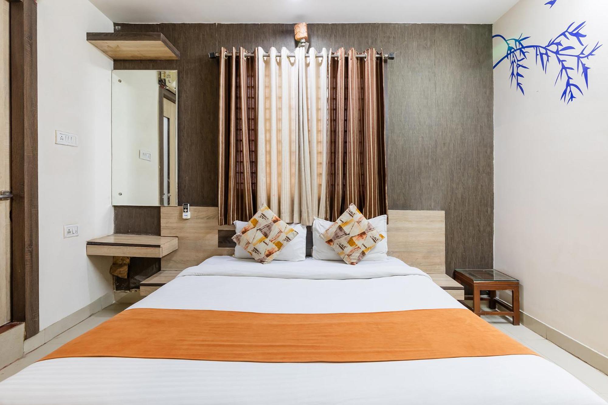 OYO 27611 Hotel Shree Regency Bhopal Buitenkant foto