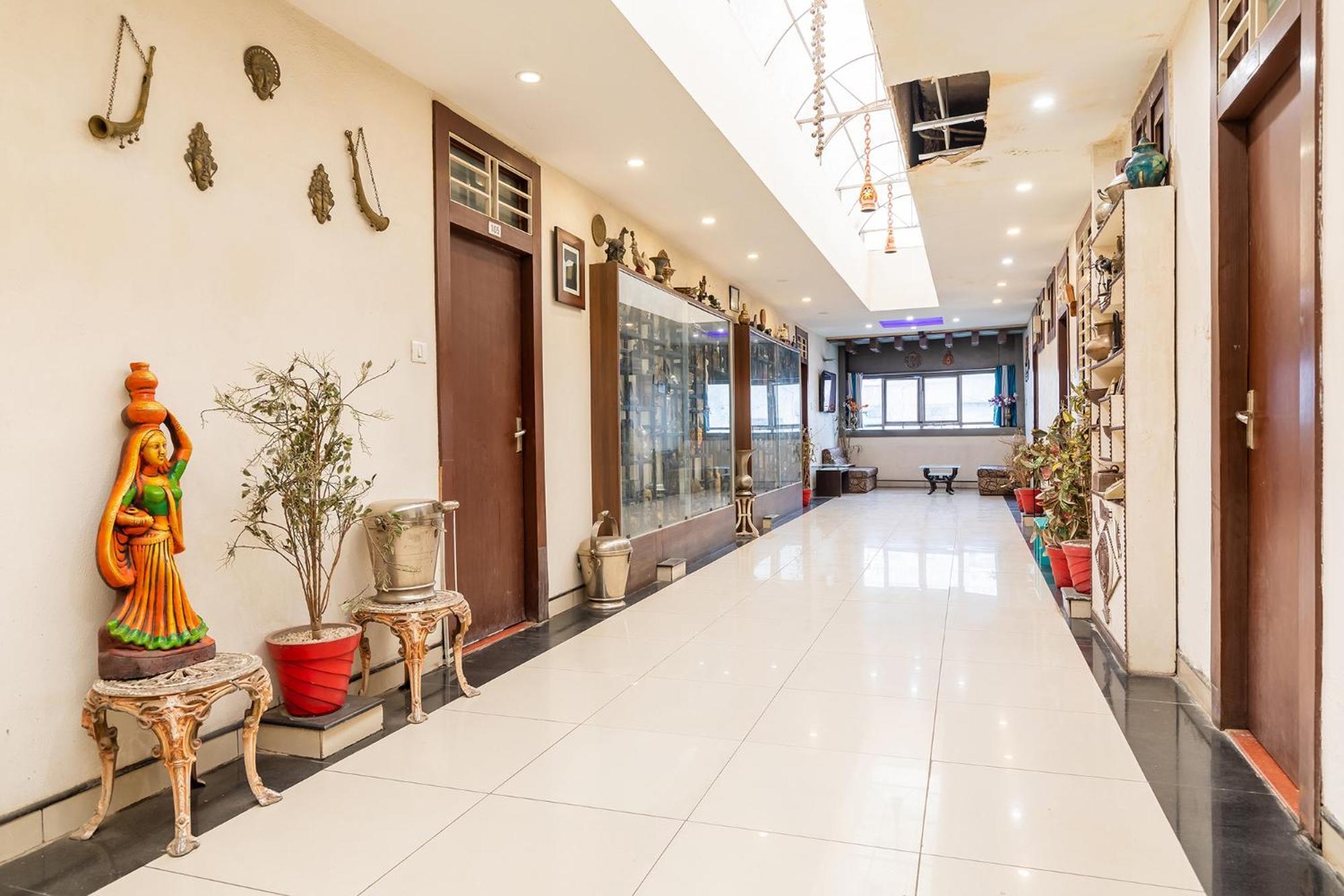 OYO 27611 Hotel Shree Regency Bhopal Buitenkant foto